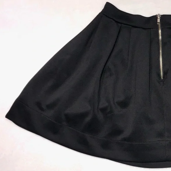 Black Flowy Mini Skirt with Back Zipper - Picture 5 of 9